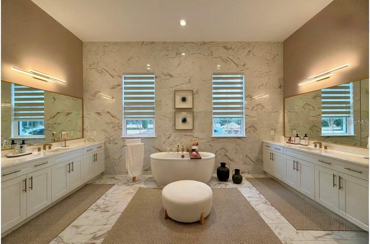 15926 PENDIO DRIVE, Bella Collina, FL 34756