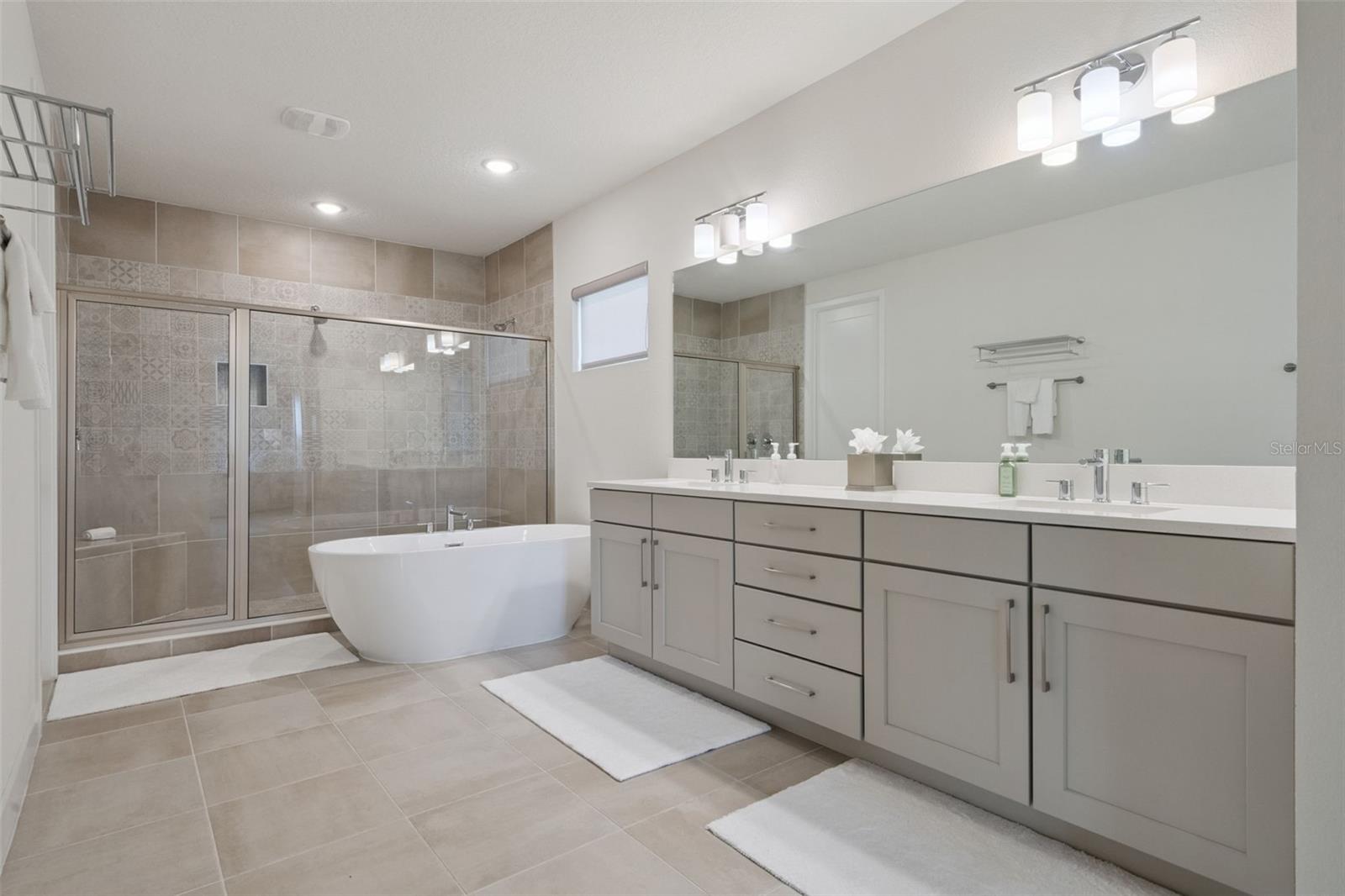 972 JACK NICKLAUS CT, Reunion, FL 34747
