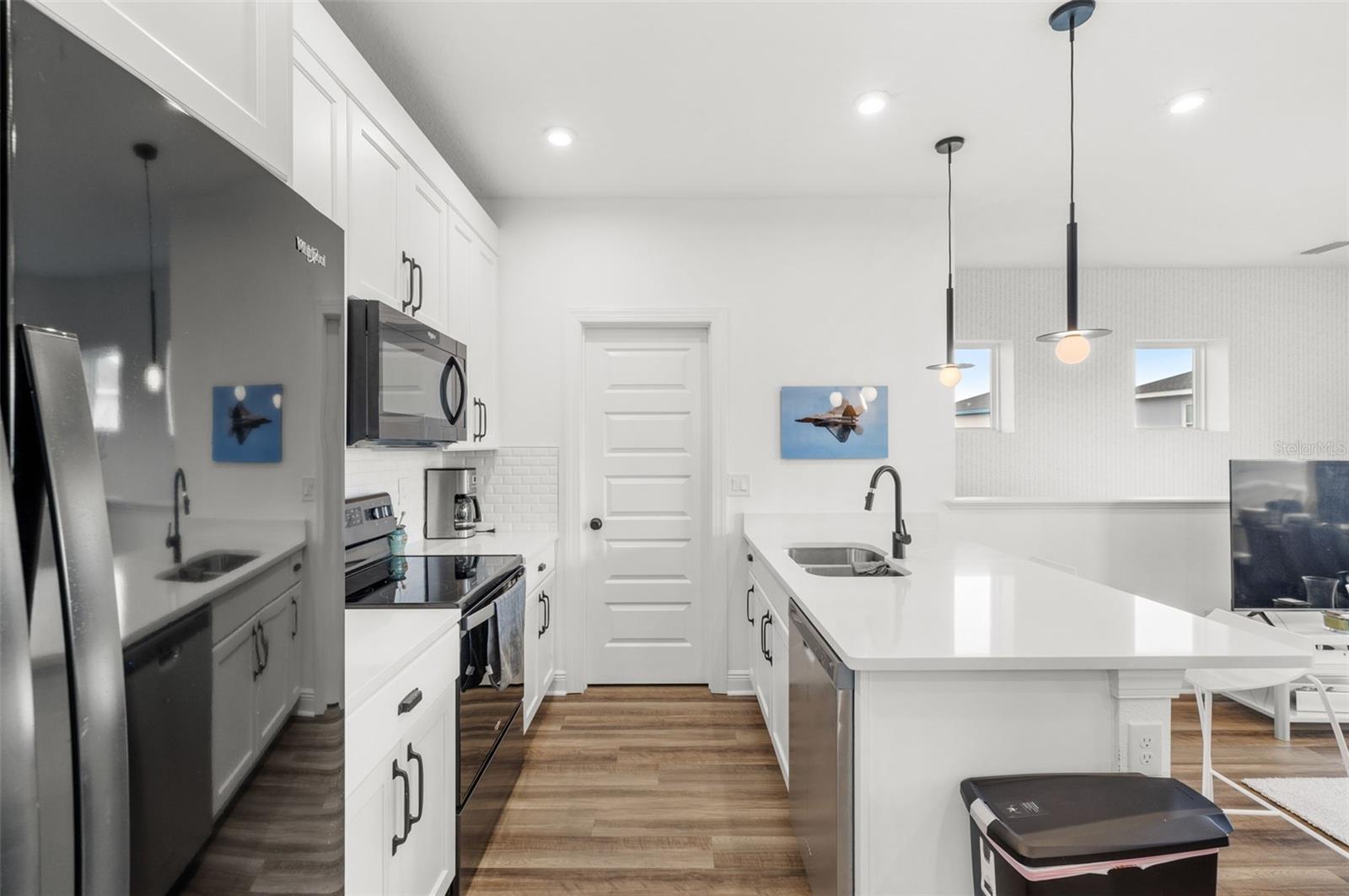 Garage Apt
