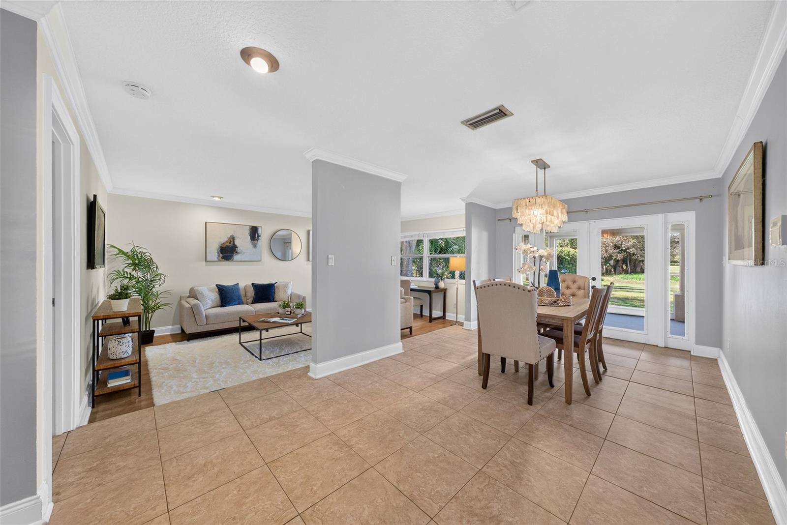 Dining Room/Living Room