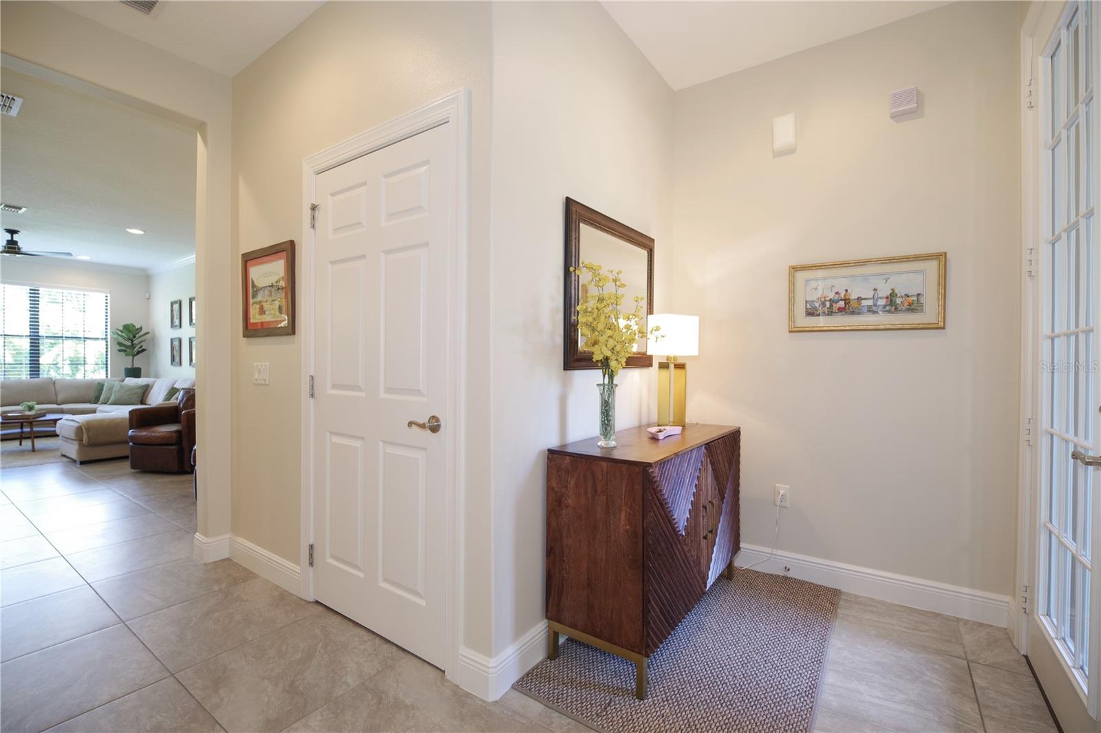 FOYER AND HALLWAY VIEWS