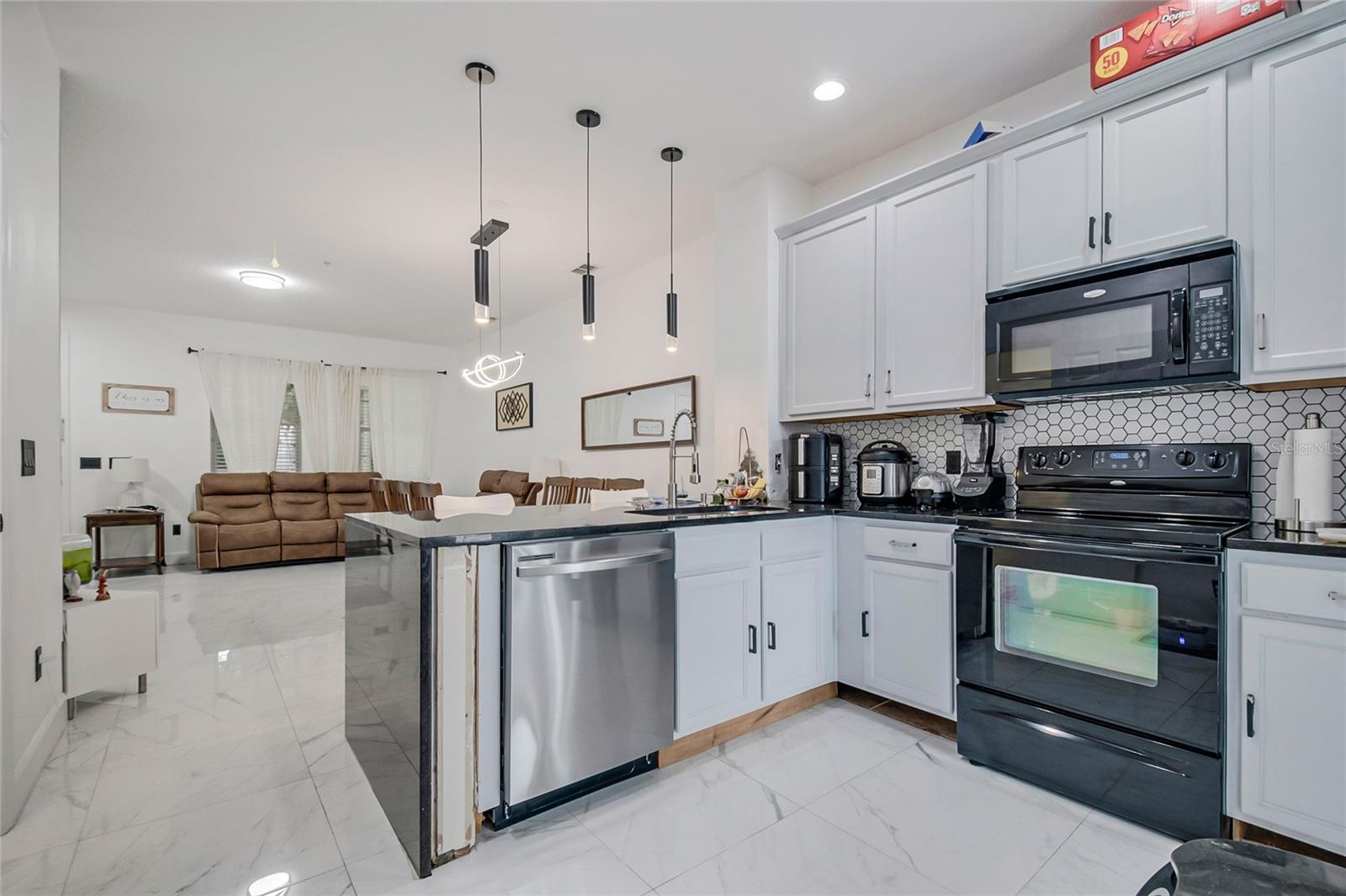 7919 NORTHLAKE PARKWAY, Orlando, FL 32827