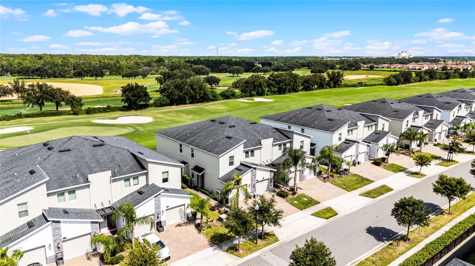 543 OCEAN COURSE AVENUE, Davenport, FL 33896