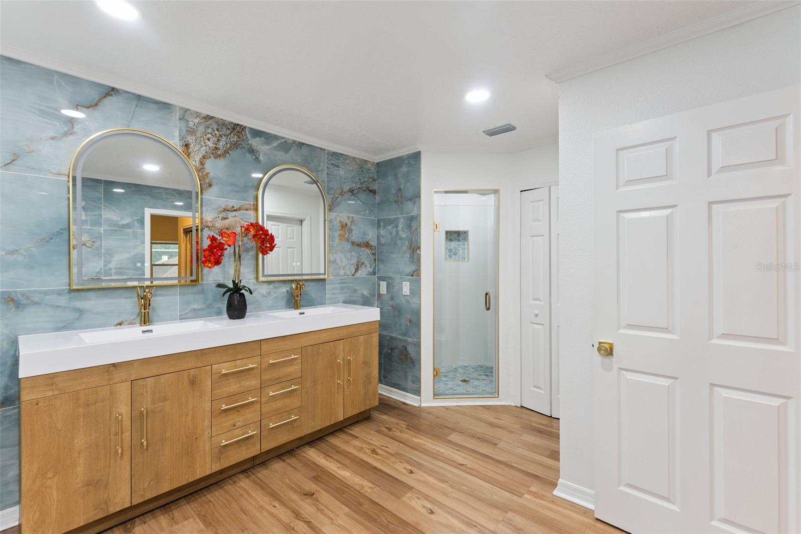Primary with Stand alone shower