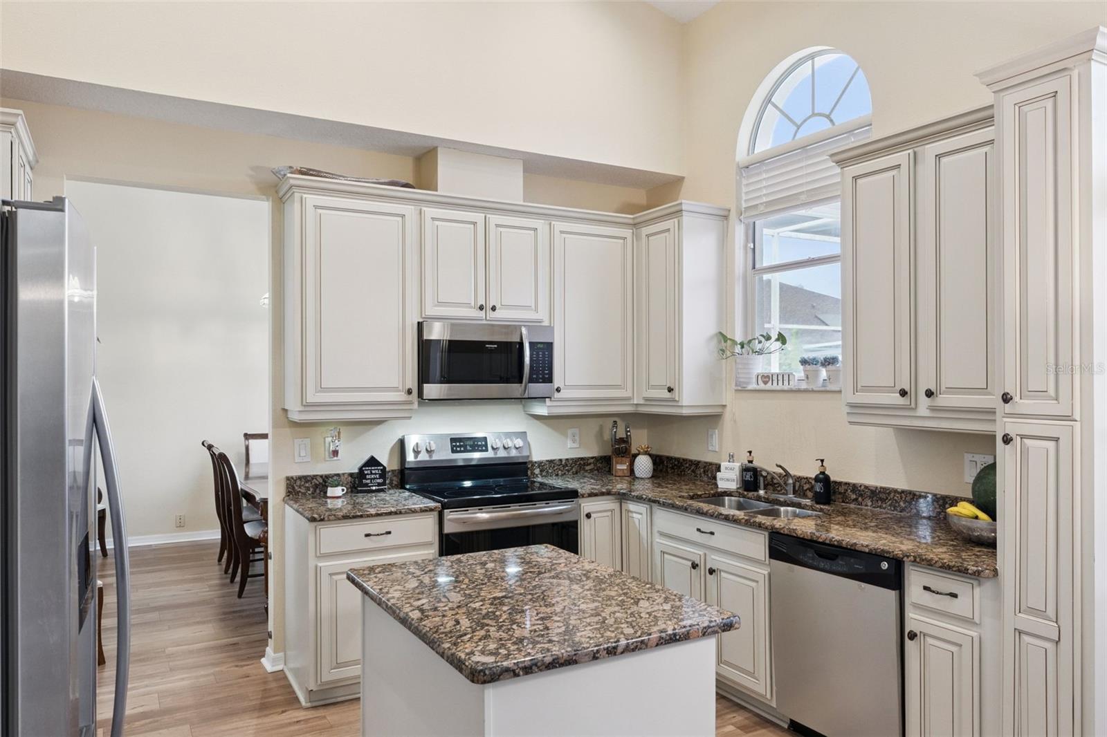 8355 DIAMOND COVE CIRCLE, Orlando, FL 32836