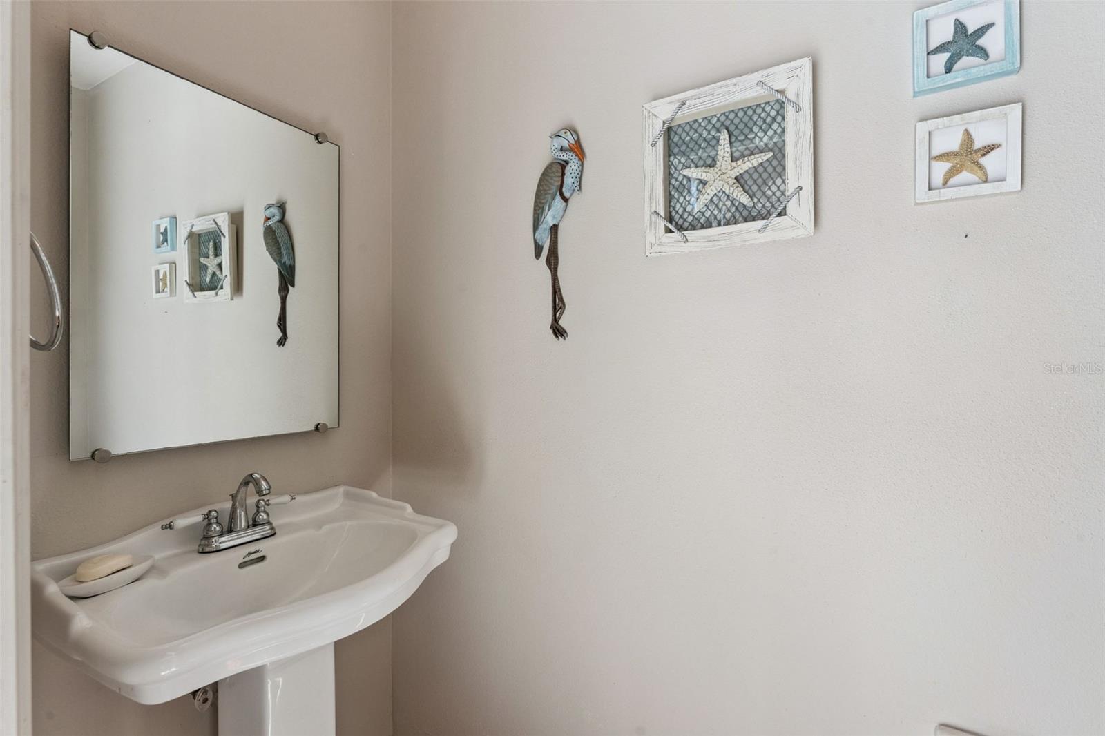 Outdoor pool half bath