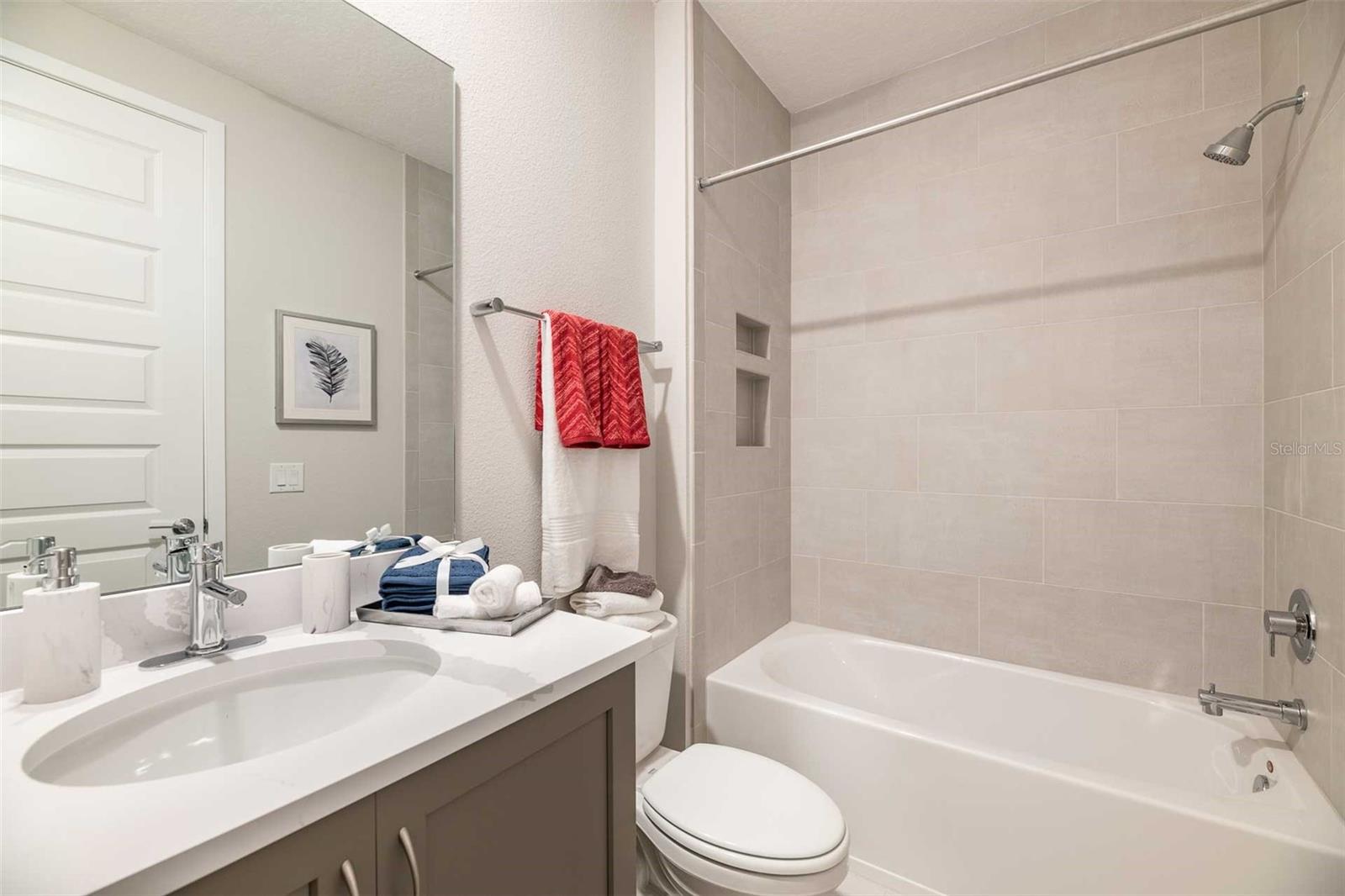 2nd bathroom