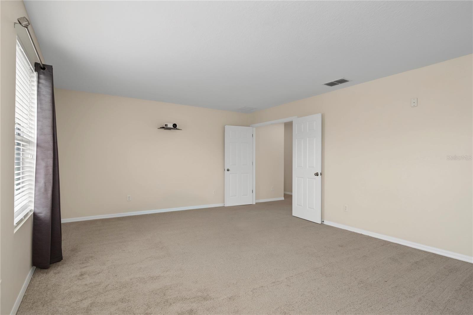637 GRASSY STONE DRIVE, Winter Garden, FL 34787