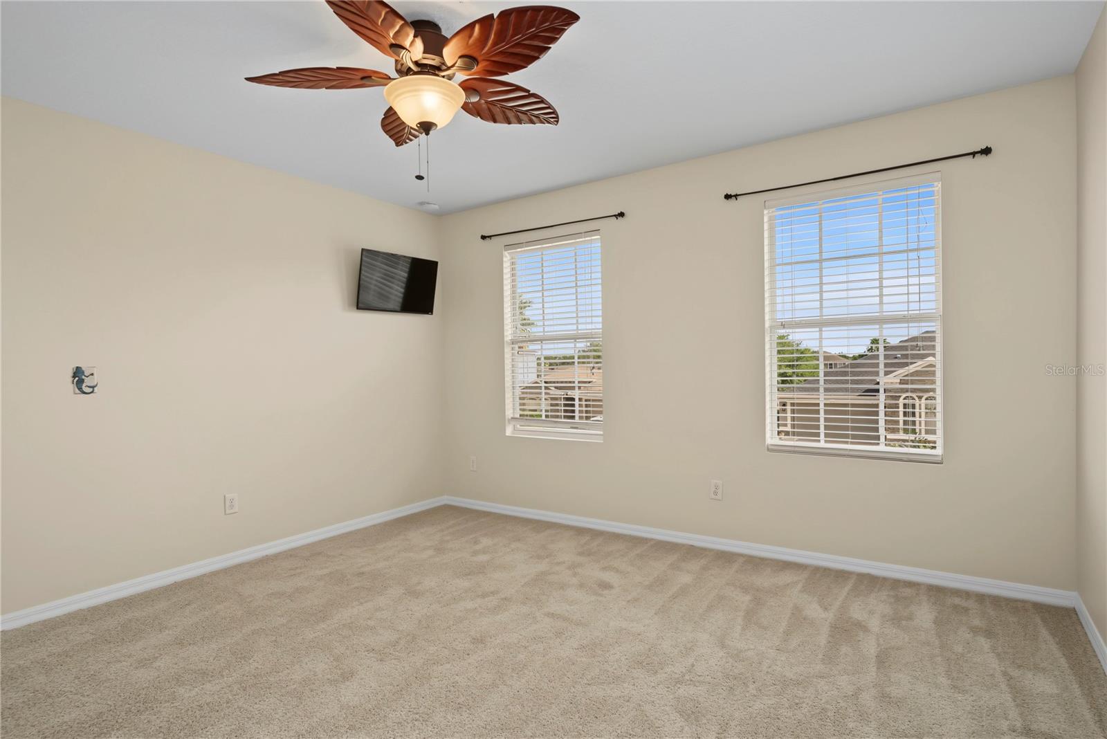 637 GRASSY STONE DRIVE, Winter Garden, FL 34787