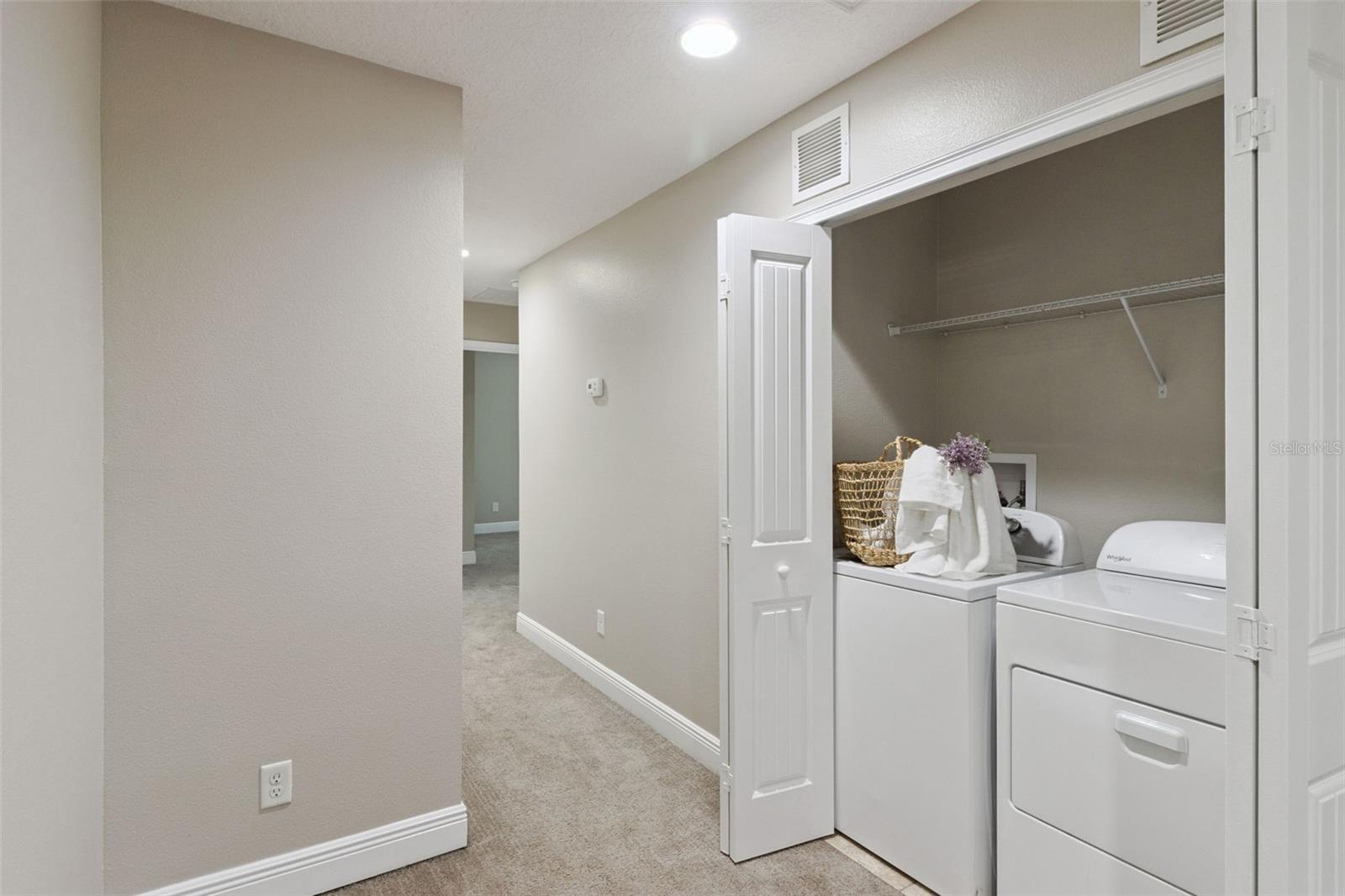 2544 Laundry