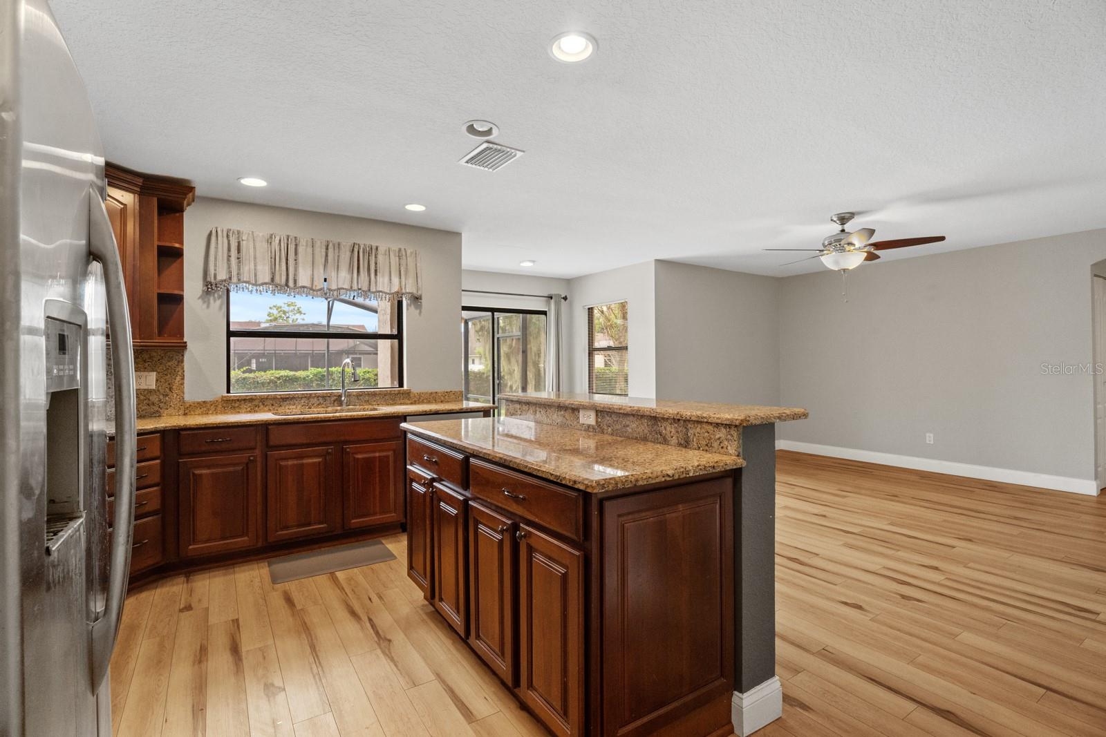 7437 PINEMOUNT DRIVE, Orlando, FL 32819 7437 PINEMOUNT DRIVE, Orlando, FL 32819