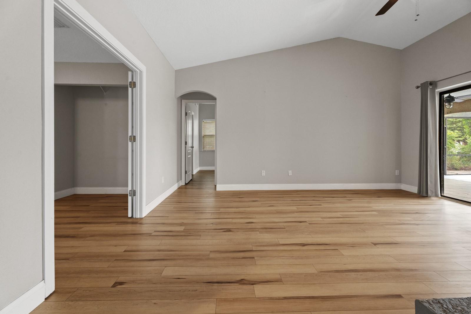 7437 PINEMOUNT DRIVE, Orlando, FL 32819