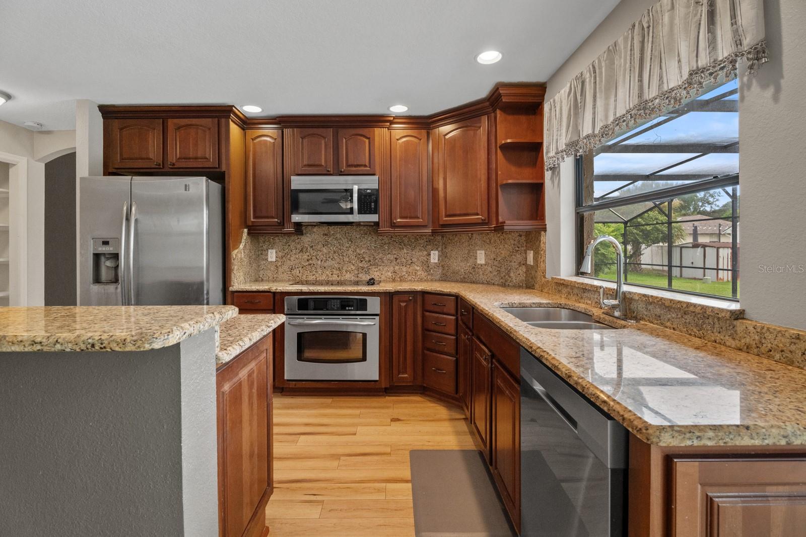 7437 PINEMOUNT DRIVE, Orlando, FL 32819 7437 PINEMOUNT DRIVE, Orlando, FL 32819
