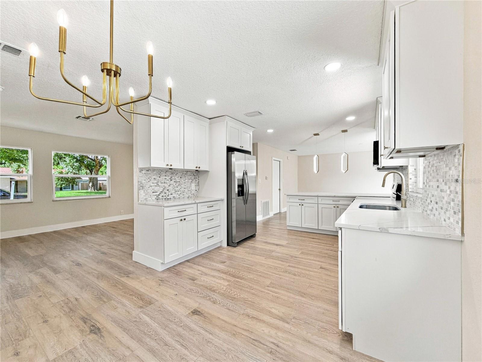 7015 CRESTLAKE DRIVE, Orlando, FL 32819