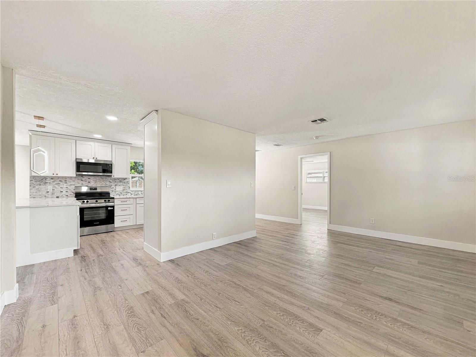 7015 CRESTLAKE DRIVE, Orlando, FL 32819