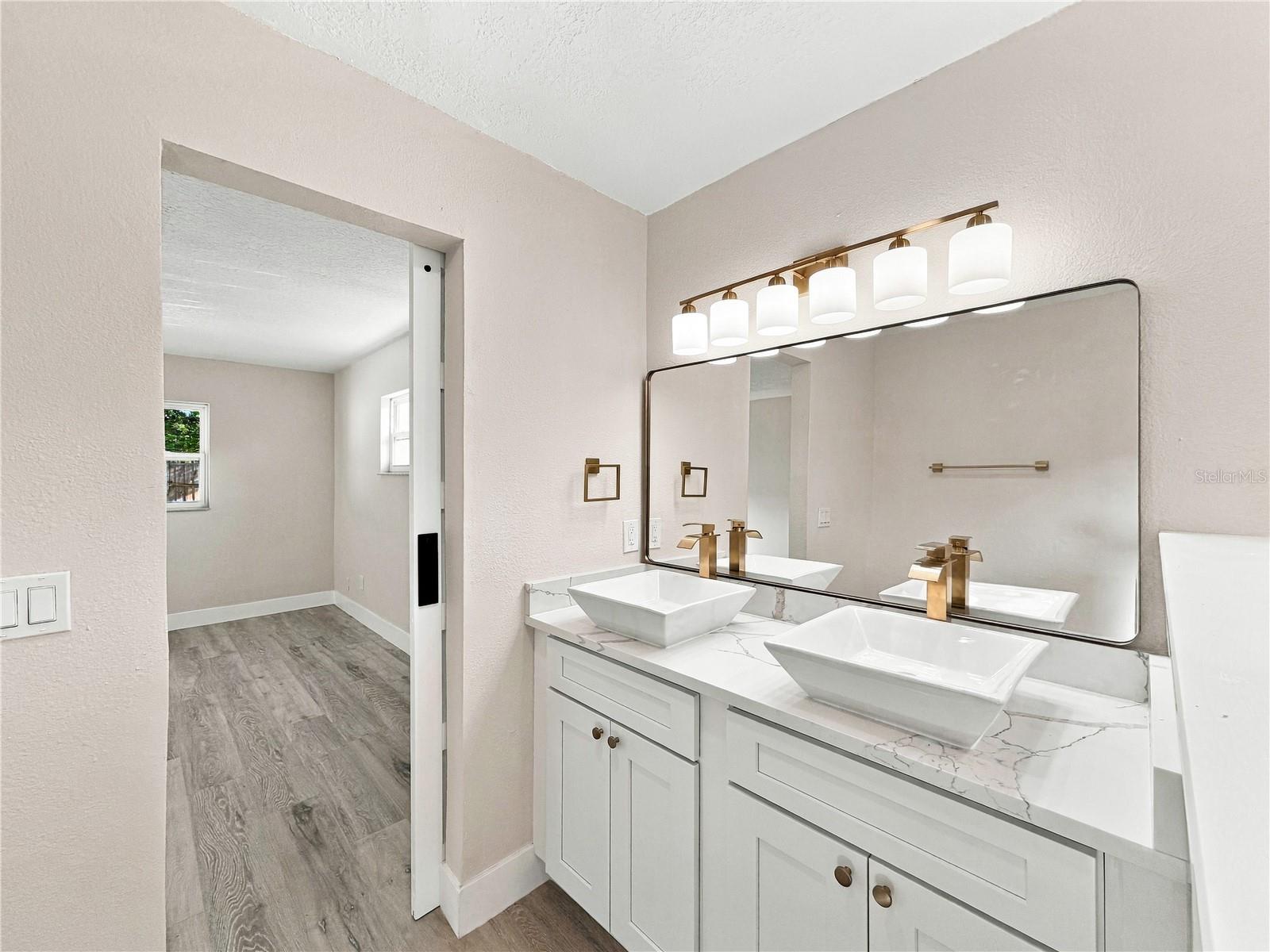 7015 CRESTLAKE DRIVE, Orlando, FL 32819