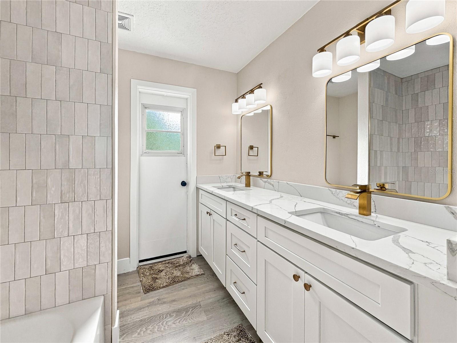 7015 CRESTLAKE DRIVE, Orlando, FL 32819
