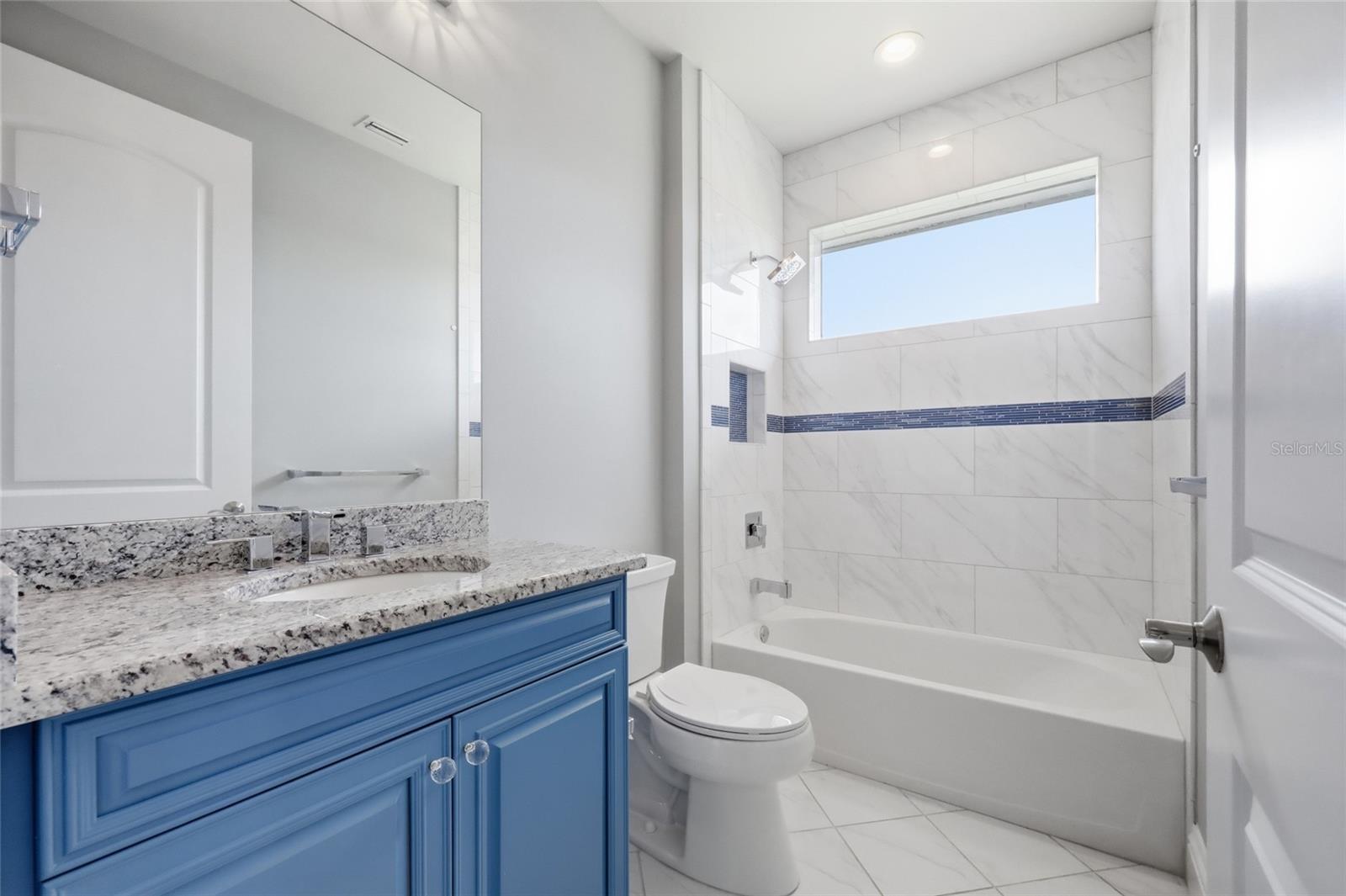12102 MONTALCINO CIRCLE, Windermere, FL 34786