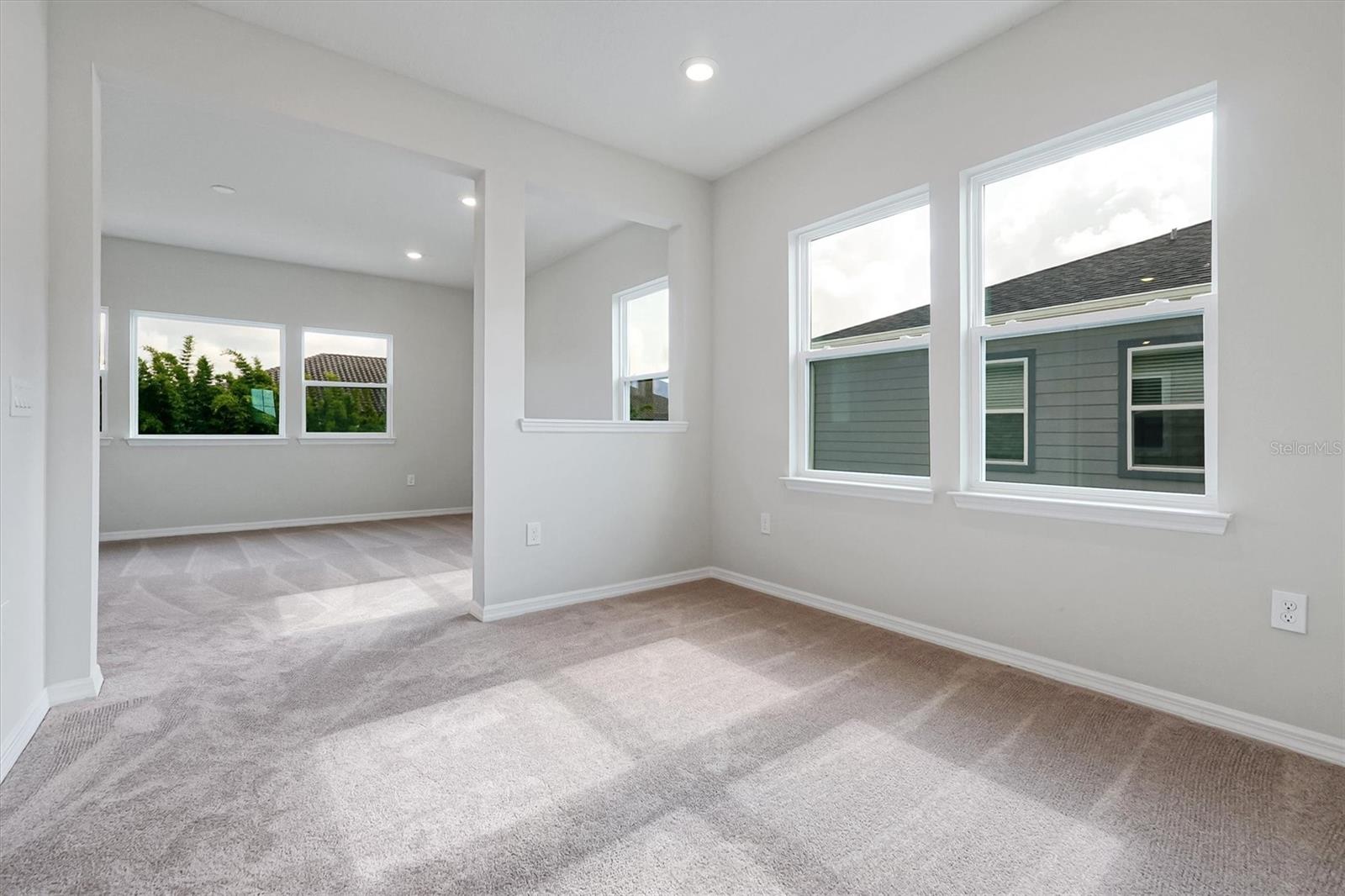 8399 PARK CLIFF WAY, Orlando, FL 32836