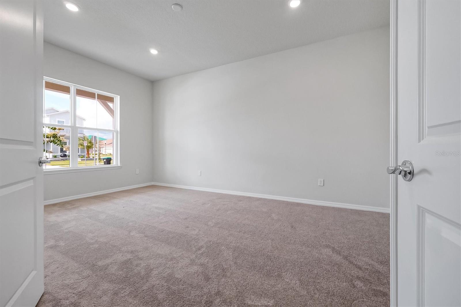 8399 PARK CLIFF WAY, Orlando, FL 32836