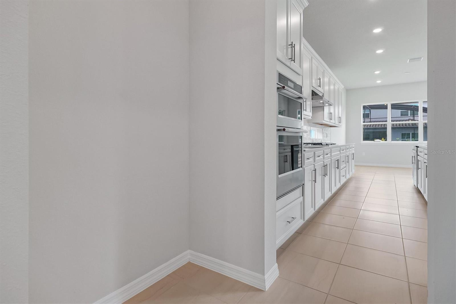 8399 PARK CLIFF WAY, Orlando, FL 32836