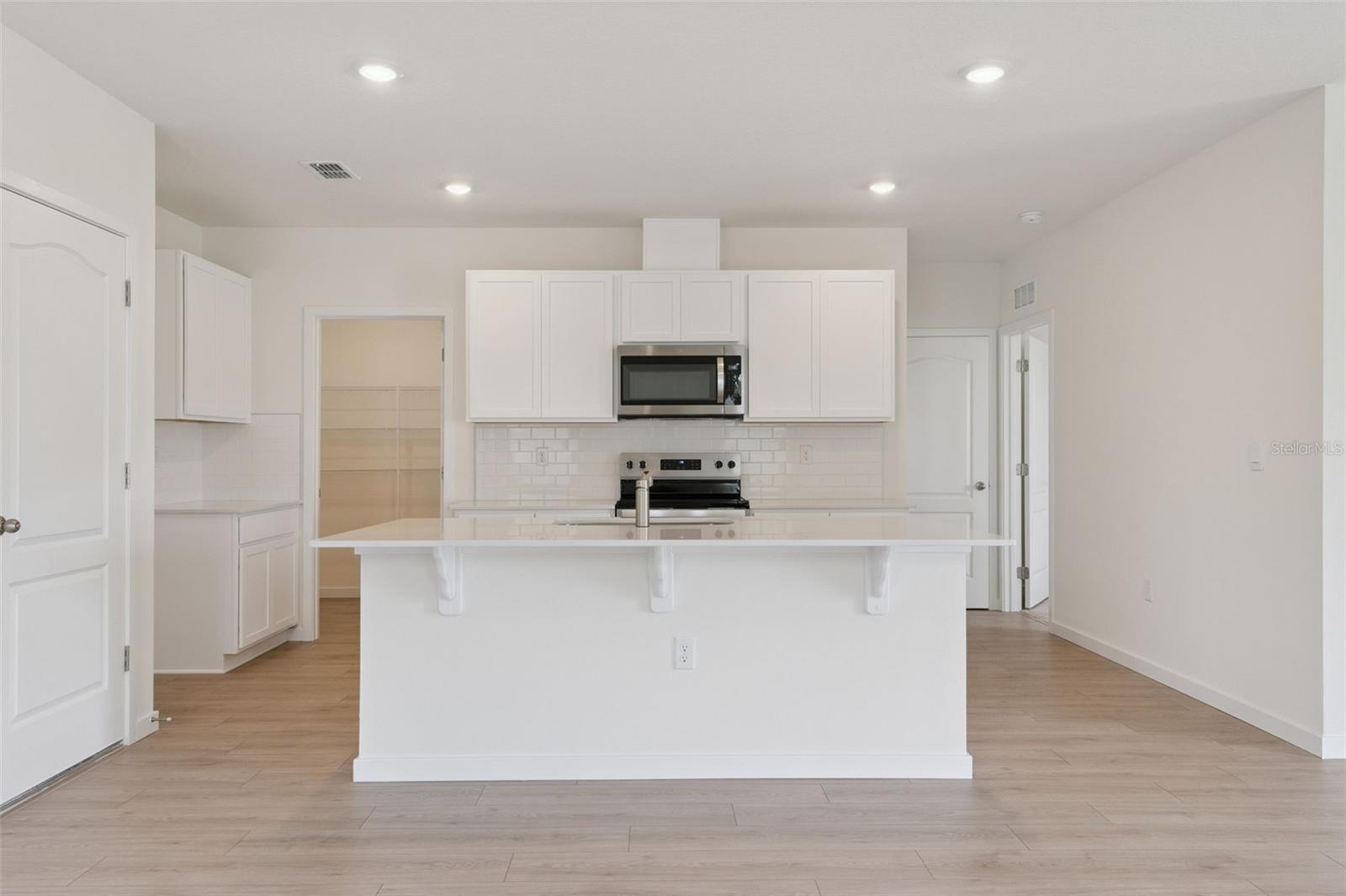 1371 GRAND FLORA LANE, Sanford, FL 32773