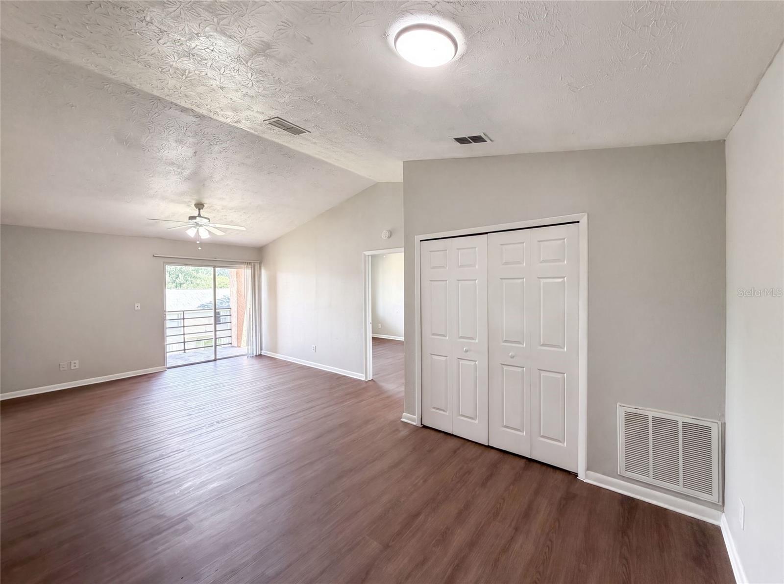 5213 VIA HACIENDA CIRCLE, #307, Orlando, FL 32839