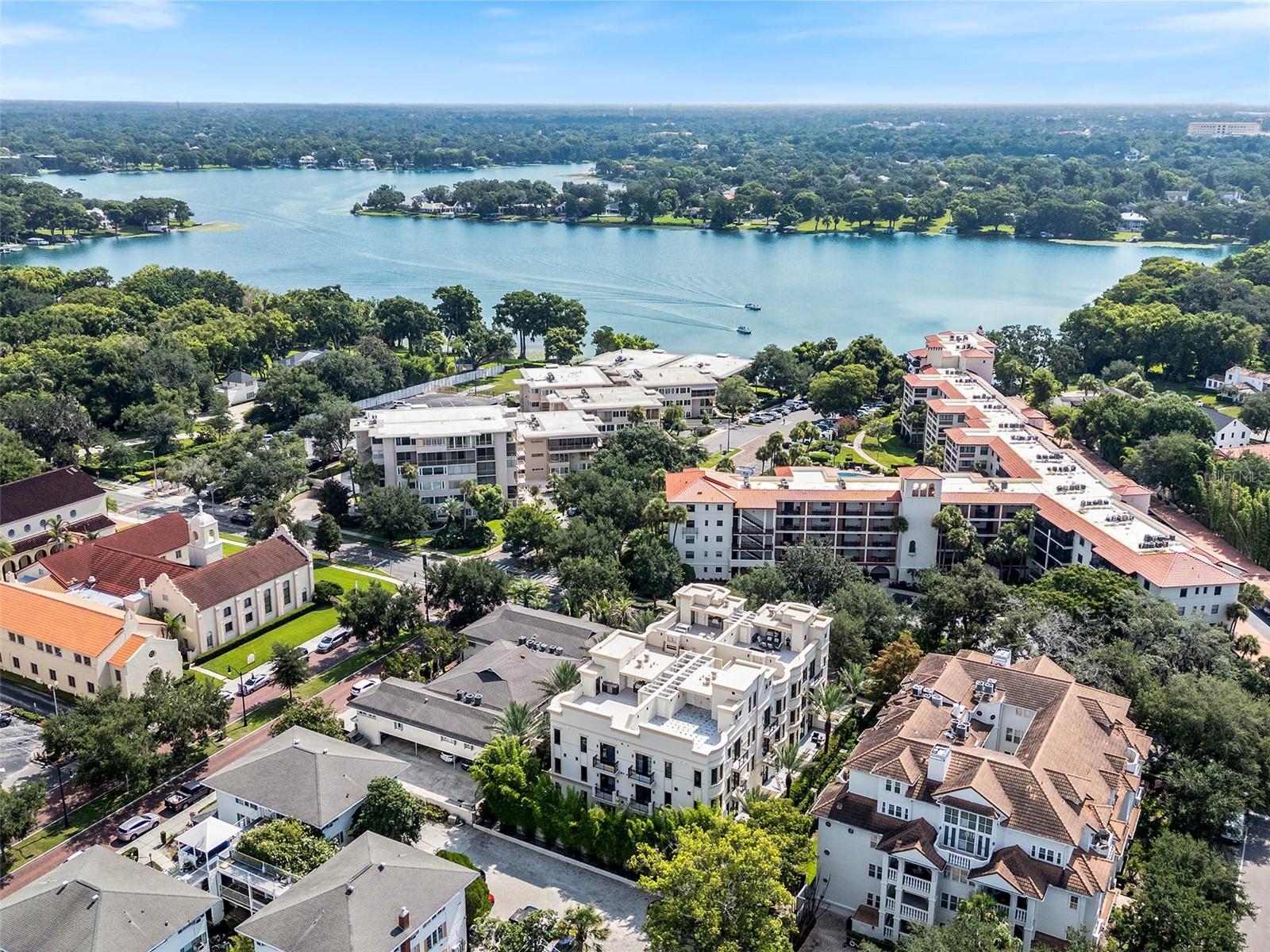 125 S INTERLACHEN AVENUE, #1, Winter Park, FL 32789