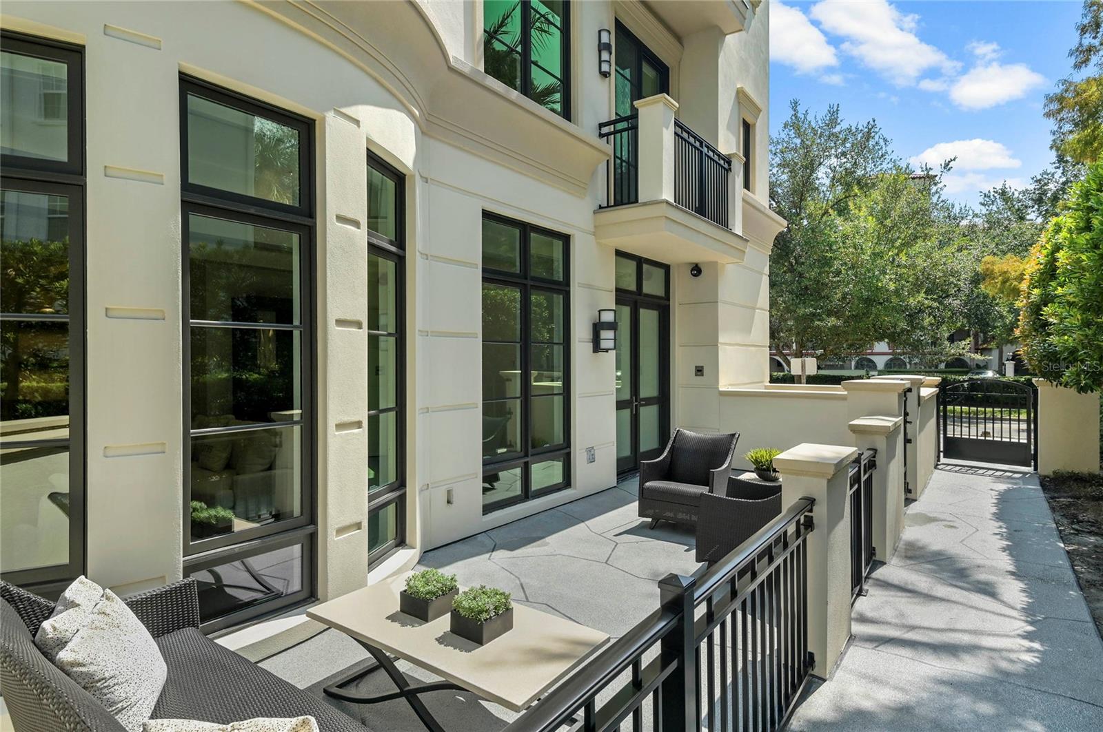 125 S INTERLACHEN AVENUE, #1, Winter Park, FL 32789