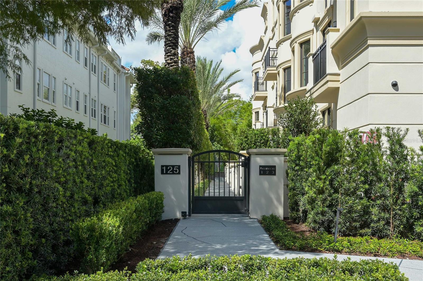 125 S INTERLACHEN AVENUE, #1, Winter Park, FL 32789