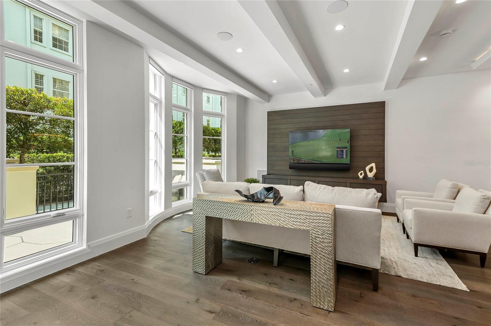 125 S INTERLACHEN AVENUE, #1, Winter Park, FL 32789