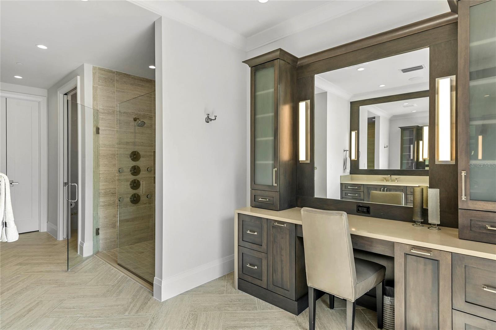 125 S INTERLACHEN AVENUE, #1, Winter Park, FL 32789
