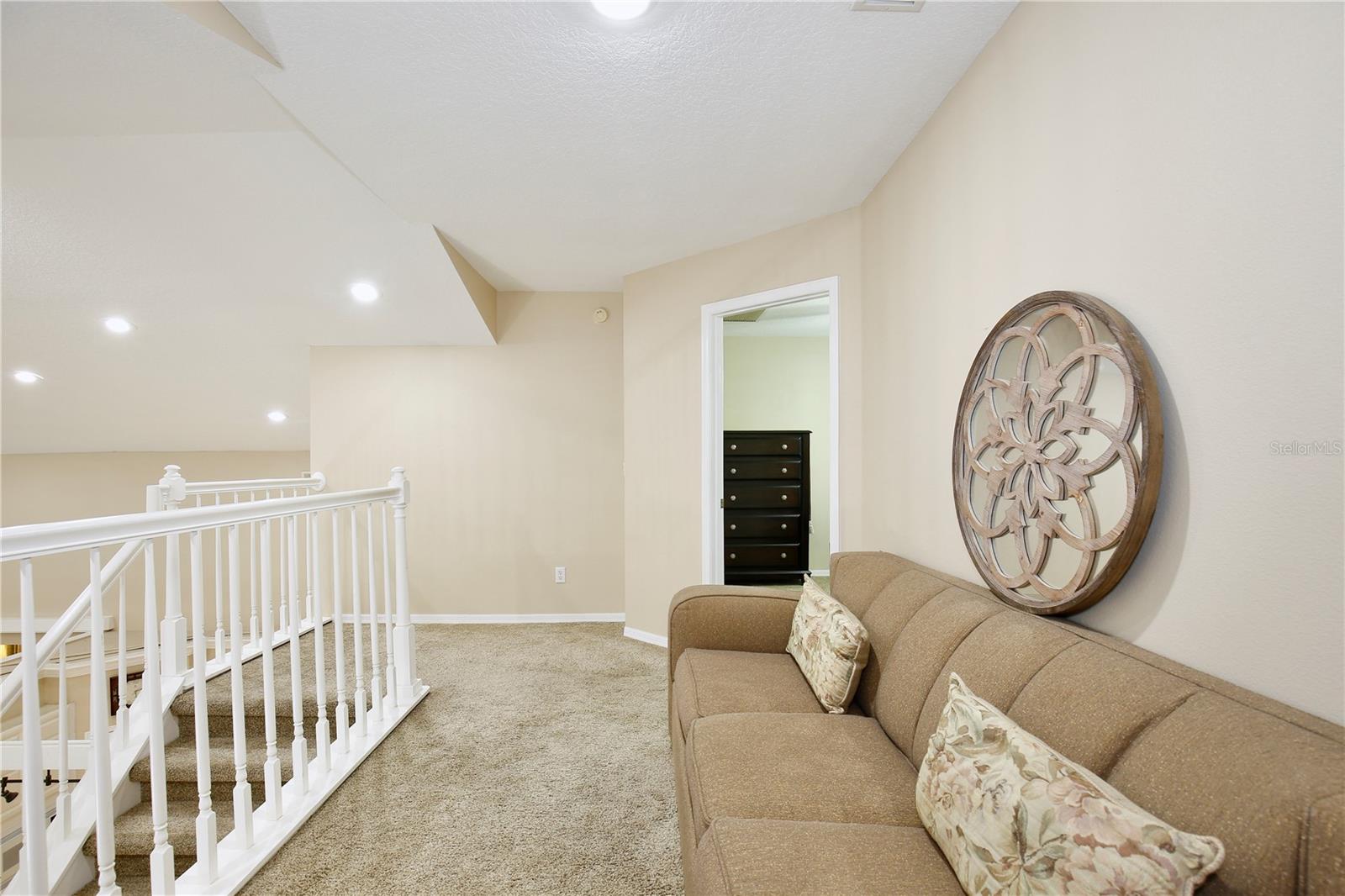 9374 WICKHAM WAY, Orlando, FL 32836
