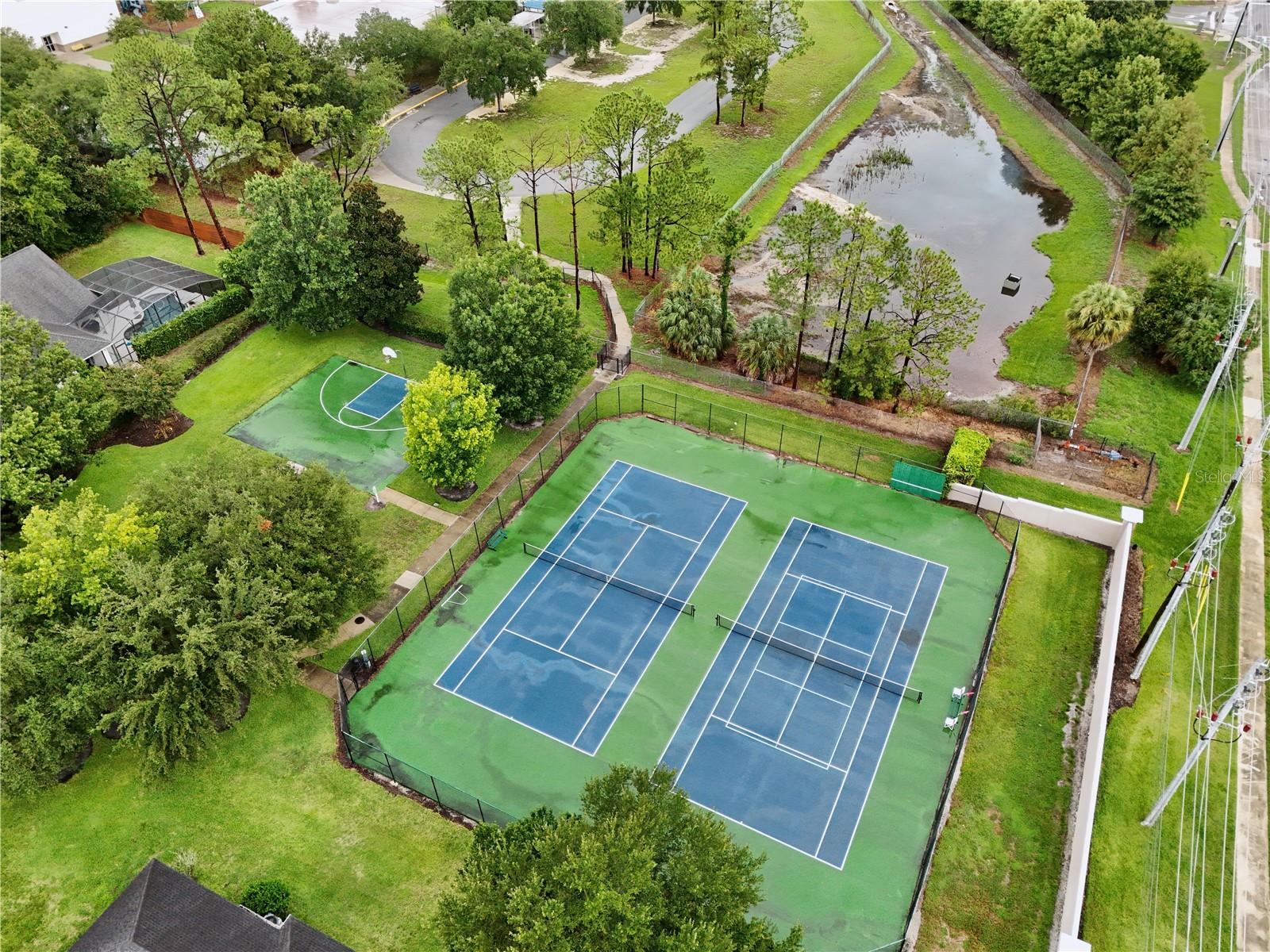 9374 WICKHAM WAY, Orlando, FL 32836