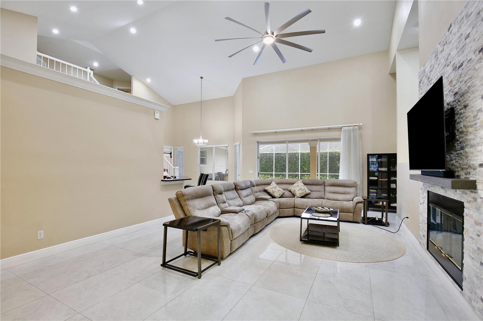 9374 WICKHAM WAY, Orlando, FL 32836