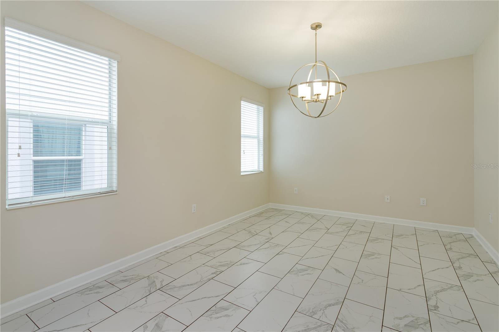 1673 MOON VALLEY DRIVE, Davenport, FL 33896