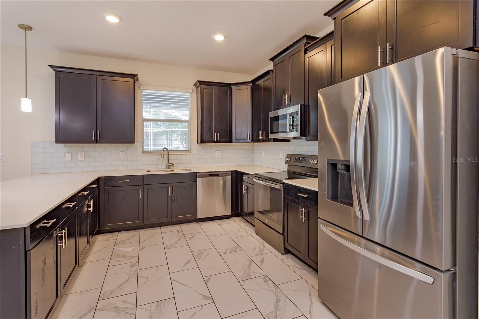 1673 MOON VALLEY DRIVE, Davenport, FL 33896