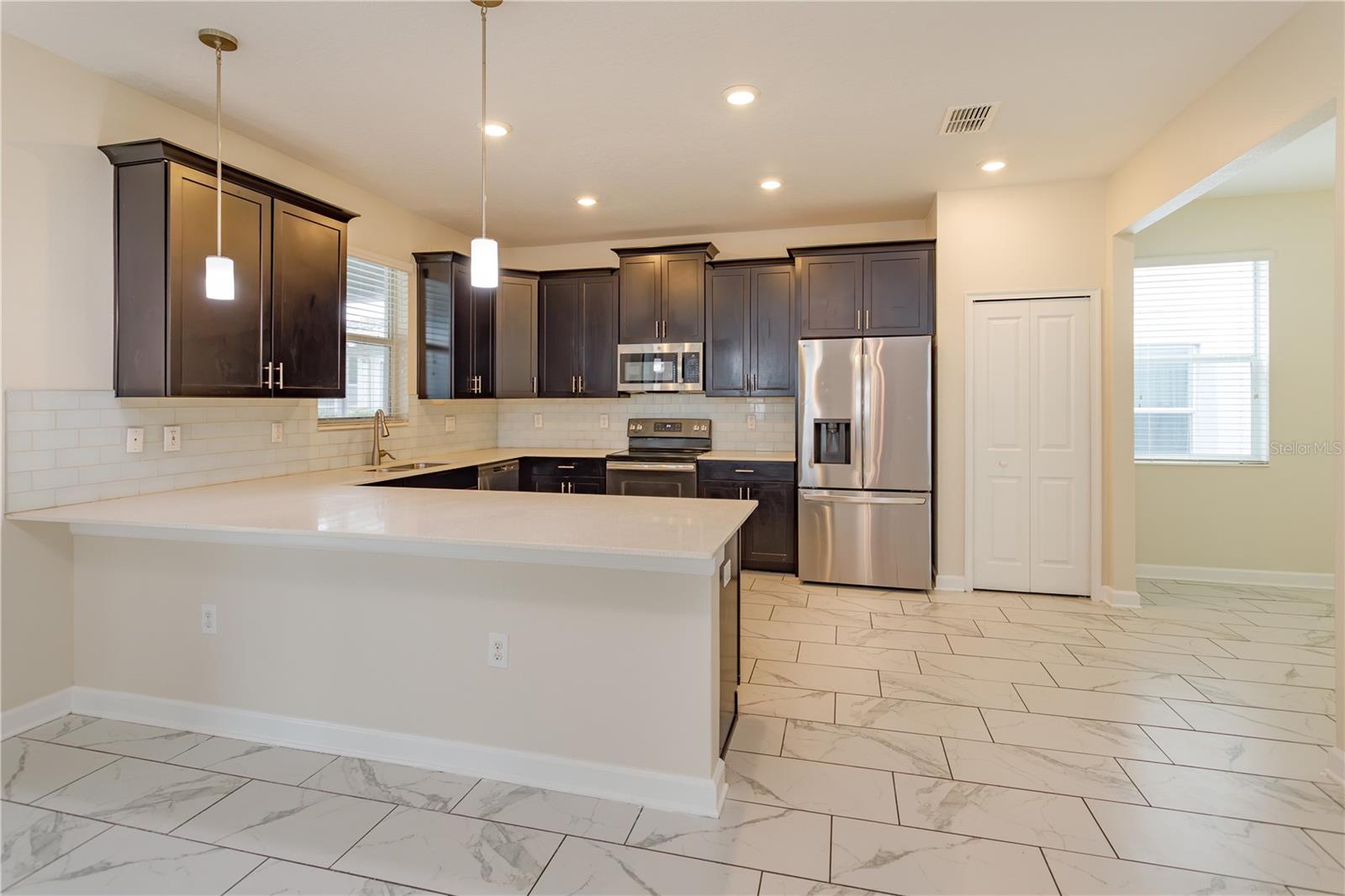 1673 MOON VALLEY DRIVE, Davenport, FL 33896