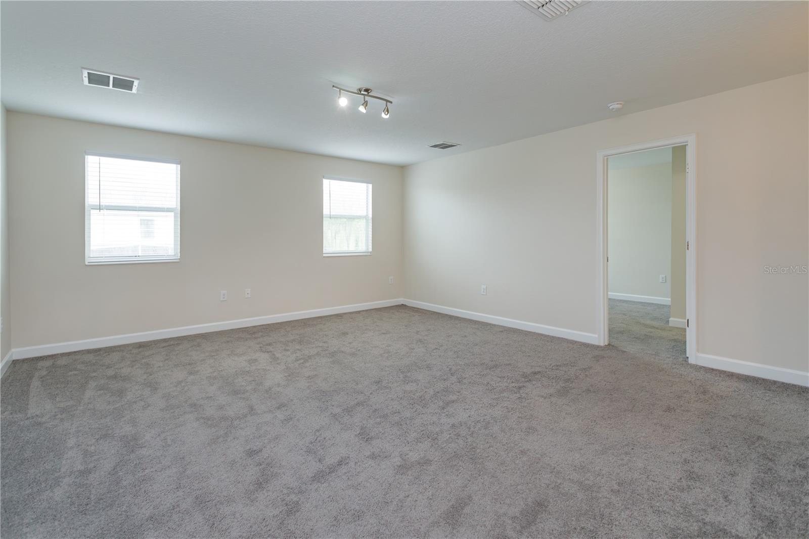 1673 MOON VALLEY DRIVE, Davenport, FL 33896