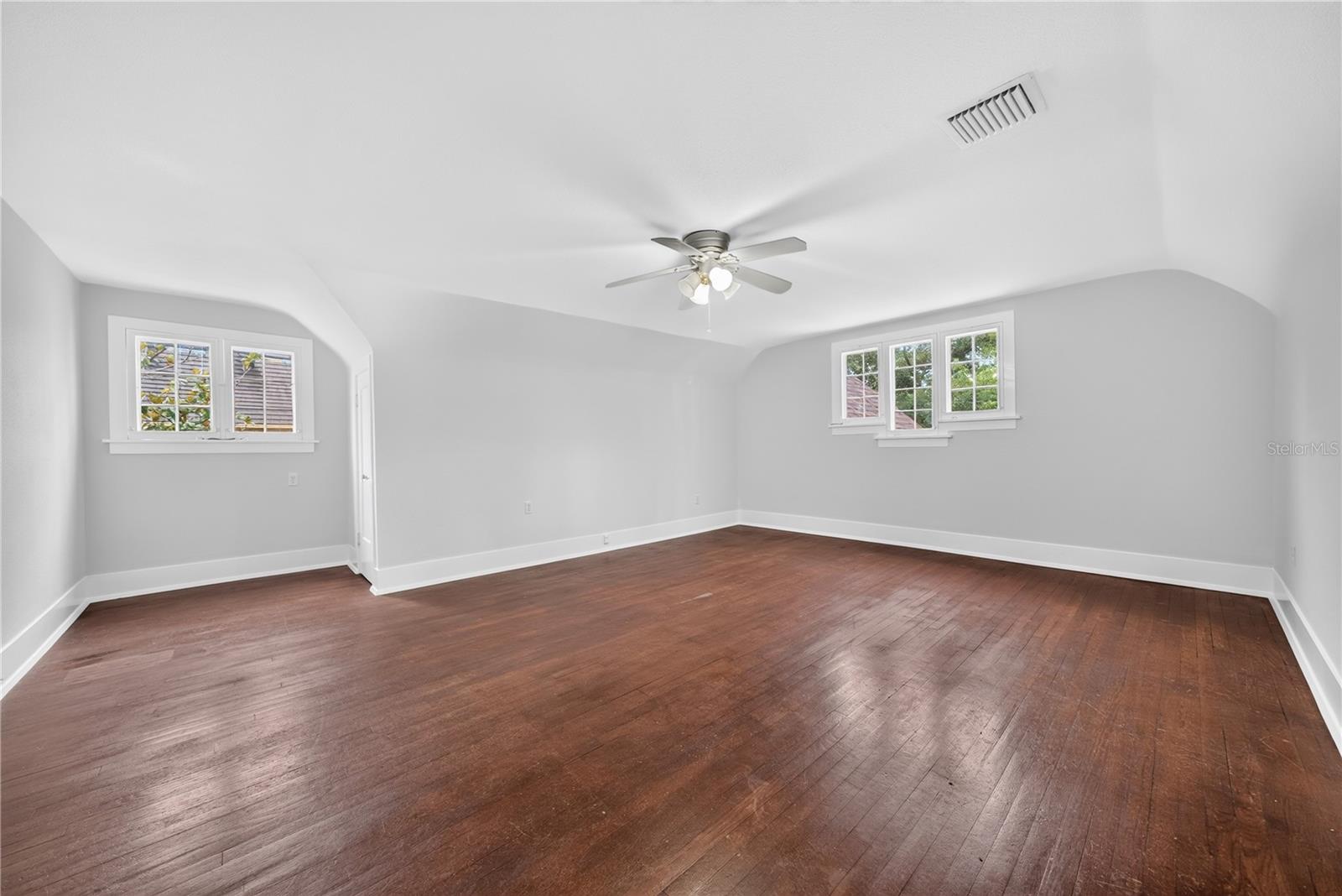 1216 GOLDEN LANE, Orlando, FL 32804