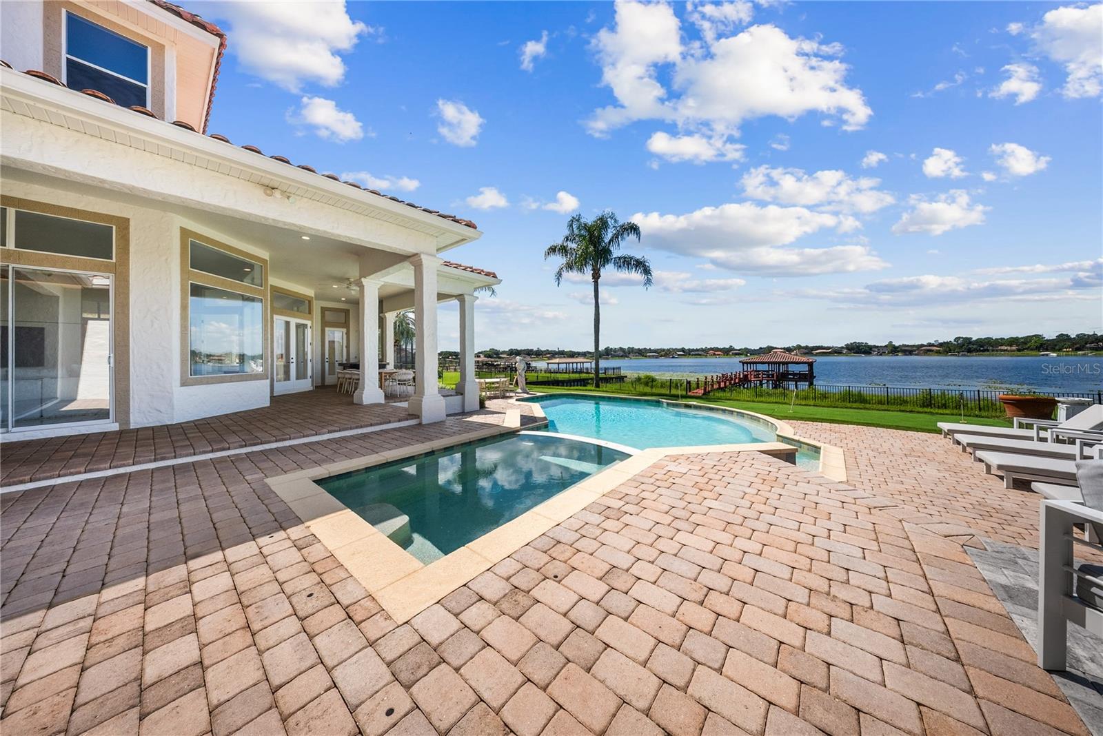 9233 SOUTHERN BREEZE DRIVE, Orlando, FL 32836