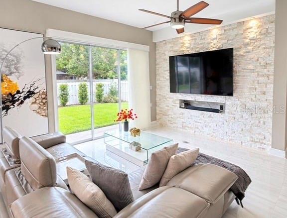 10133 FACET COURT, Orlando, FL 32836 10133 FACET COURT, Orlando, FL 32836