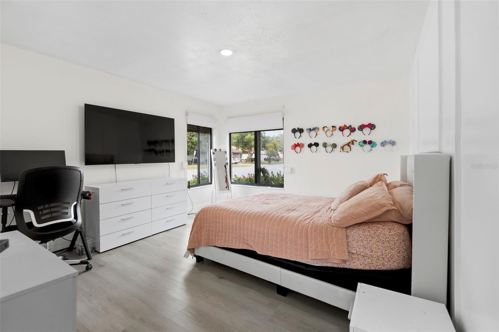 10500 RAMBLEWOOD ROAD, Orlando, FL 32837