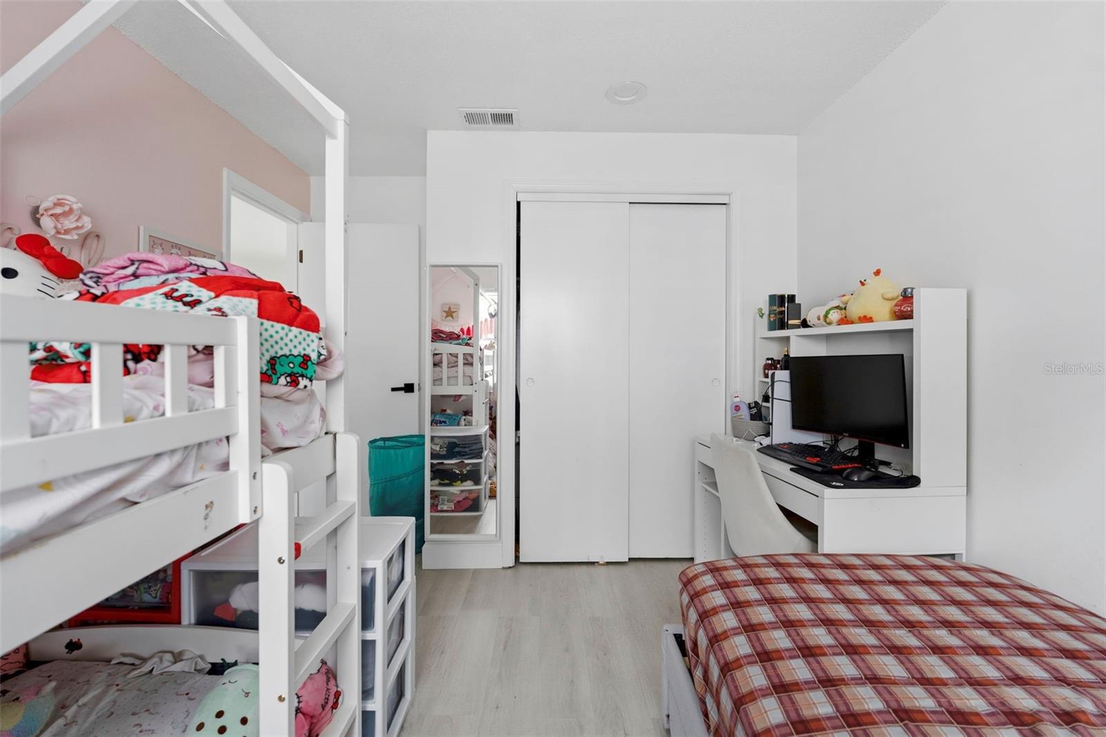 10500 RAMBLEWOOD ROAD, Orlando, FL 32837