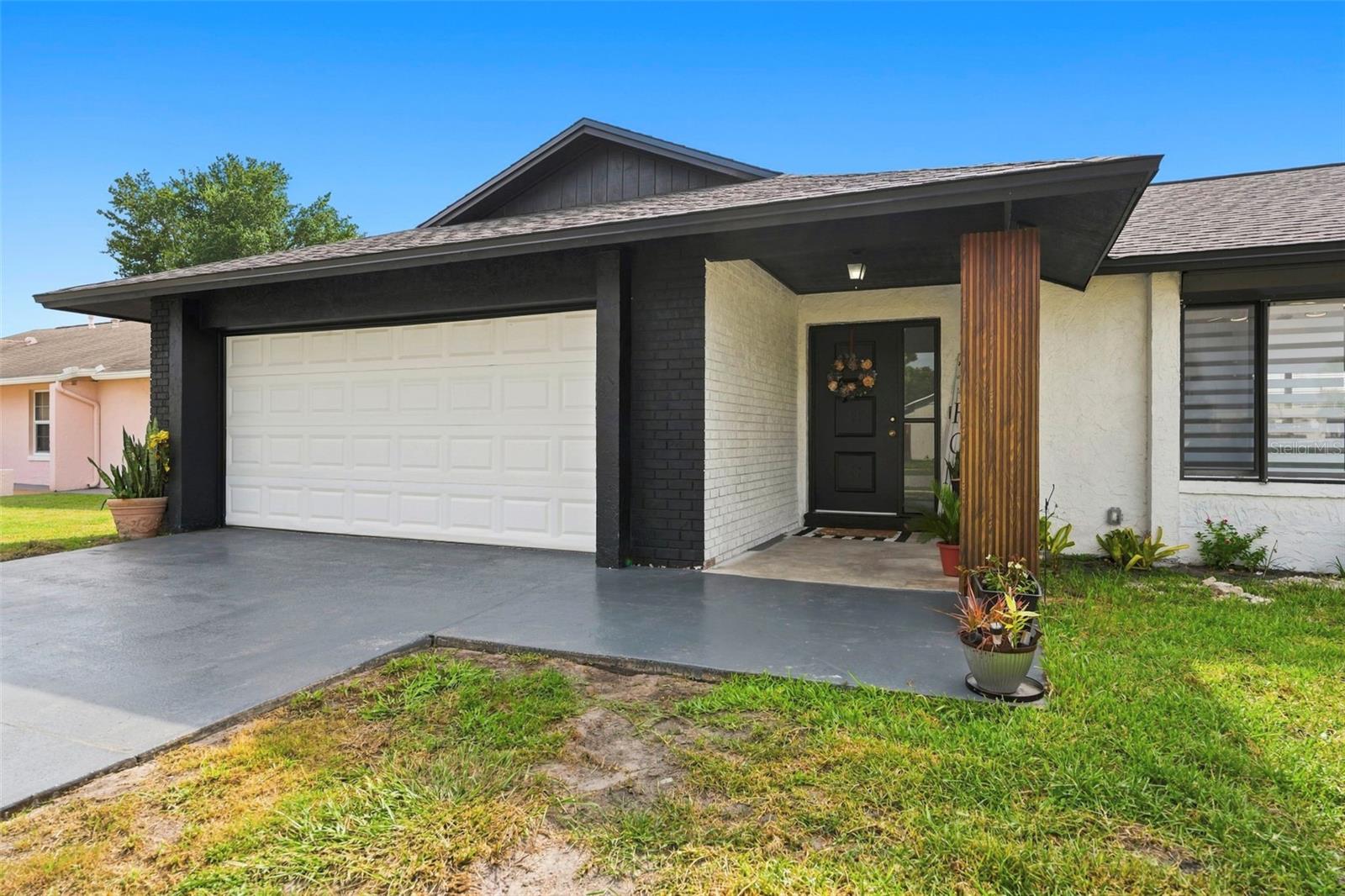 10500 RAMBLEWOOD ROAD, Orlando, FL 32837