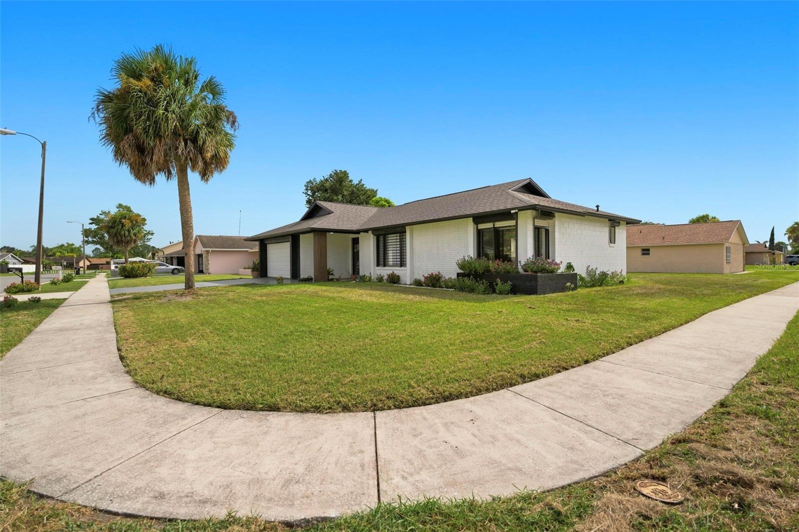 10500 RAMBLEWOOD ROAD, Orlando, FL 32837