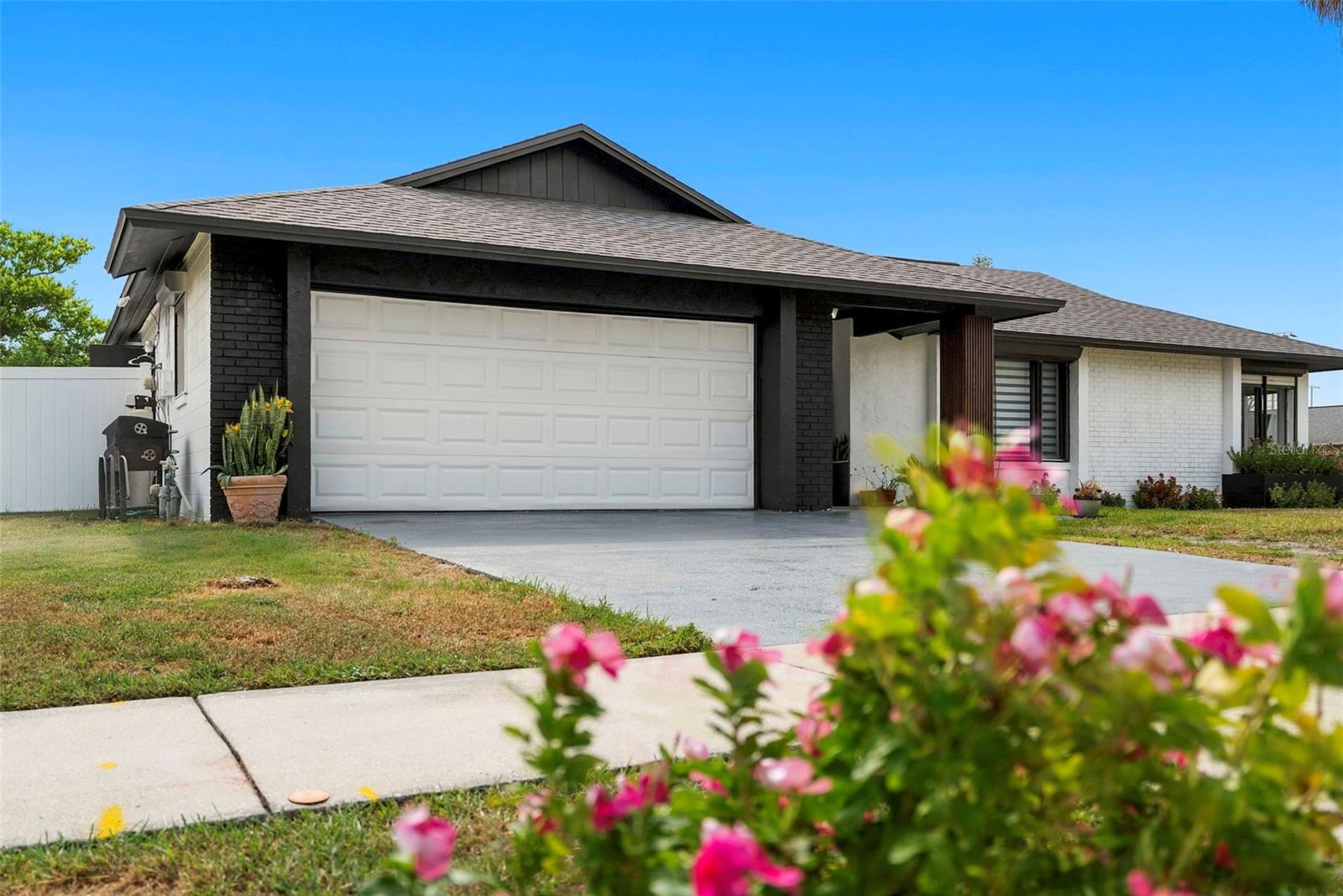 10500 RAMBLEWOOD ROAD, Orlando, FL 32837 10500 RAMBLEWOOD ROAD, Orlando, FL 32837