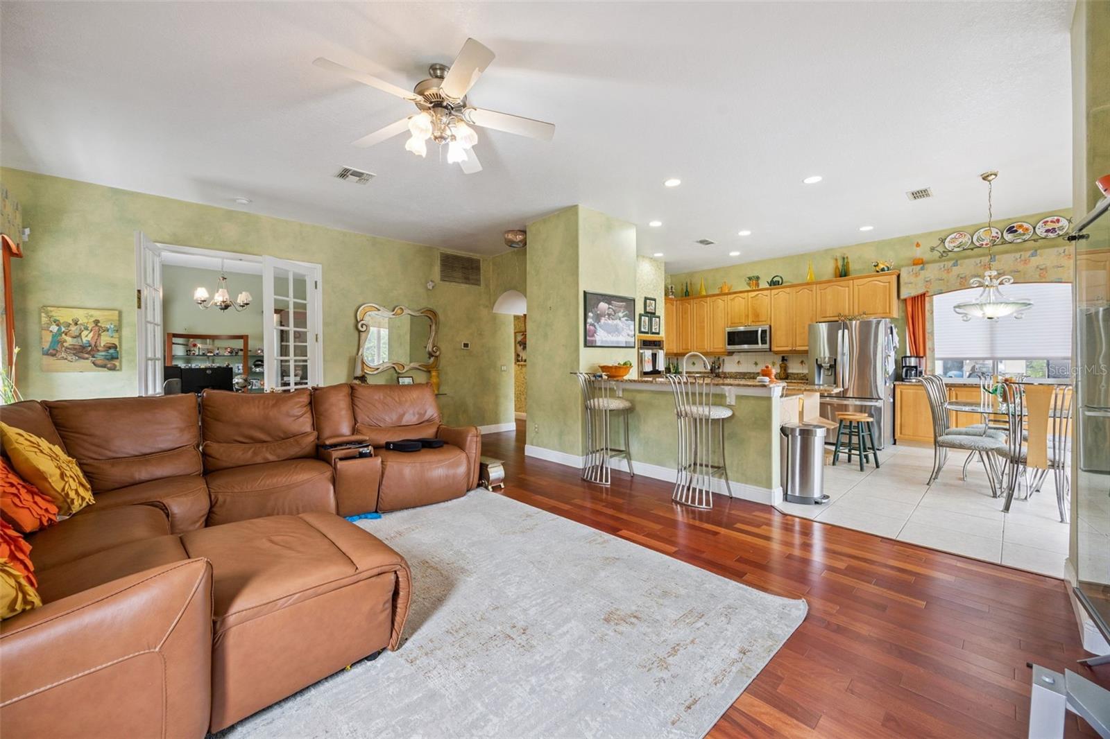 8991 HERITAGE BAY CIRCLE, Orlando, FL 32836 8991 HERITAGE BAY CIRCLE, Orlando, FL 32836