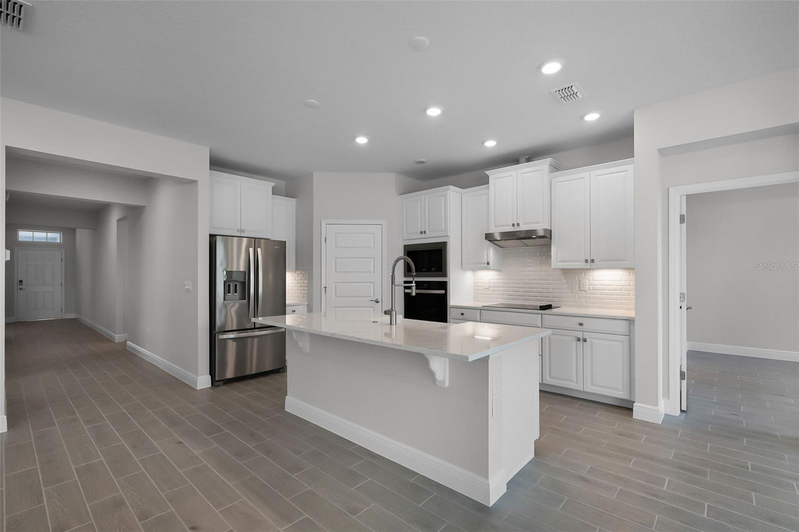 11923 SHINE VIEW LANE, Winter Garden, FL 34787 11923 SHINE VIEW LANE, Winter Garden, FL 34787