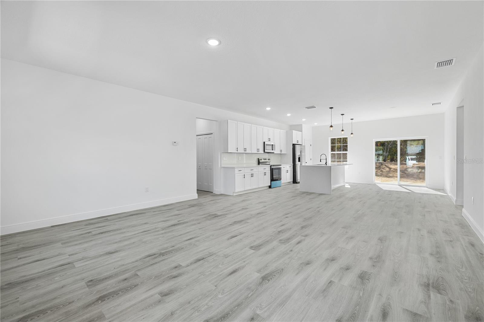 7674 N VOYAGER DRIVE, Citrus Springs, FL 34433